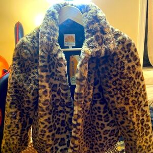 Leopard crop Jacket brand new with tag beautiful